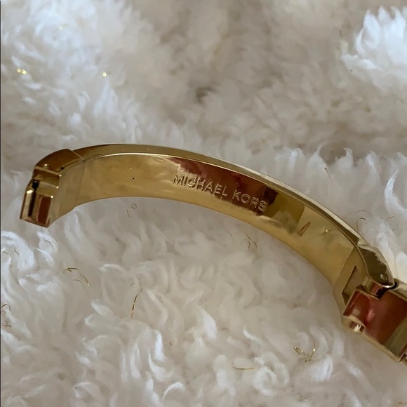 RARE Michael Kors Regal Baguettes Hinged Bangle - Picture 7 of 13